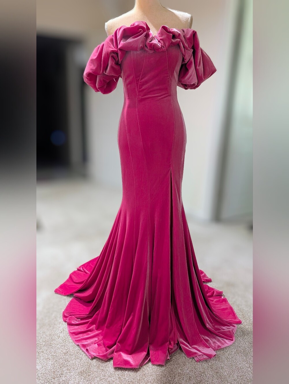 Ashley Lauren - Off-Shoulder Ruffle Long Dress Size 2